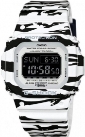 Casio G-Shock DW-D5600BW-7E